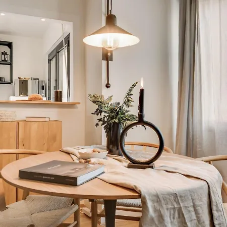 Font - 1 Et Balcon A Opera Apartment Paris